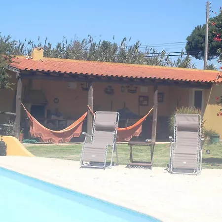 Hébergement de vacances Guestready - Lovely Casa Do Vale In Up To 7pax