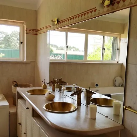 Hébergement de vacances Guestready - Lovely Casa Do Vale In Up To 7pax