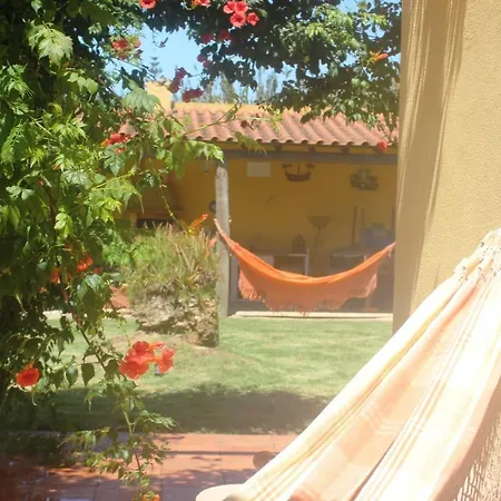 Hébergement de vacances Guestready - Lovely Casa Do Vale In Up To 7pax *